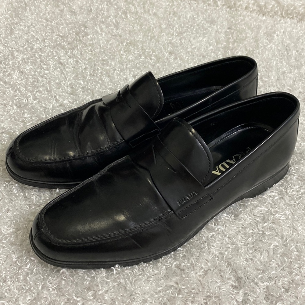 Prada Mens Size 8 1/2 Black Leather Slip On Loafers